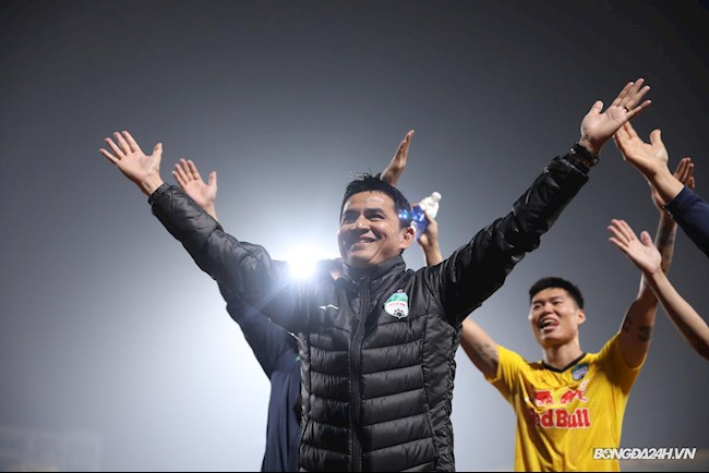 Văn Thanh HLV Kiatisak có khát khao đưa HAGL trở lại vinh quang hình ảnh