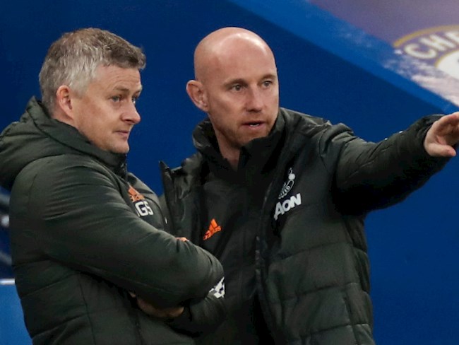 Nicky Butt ròi MU, Solskjaer méo mặt hình ảnh