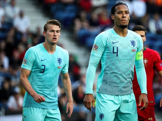 De Ligt tiết lộ chấn thương của Van Dijk