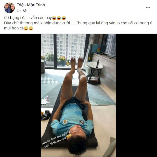 Hùng Dũng khiến vợ bật cười vì chỉ lo giữ cơ bụng 6 múi hình ảnh