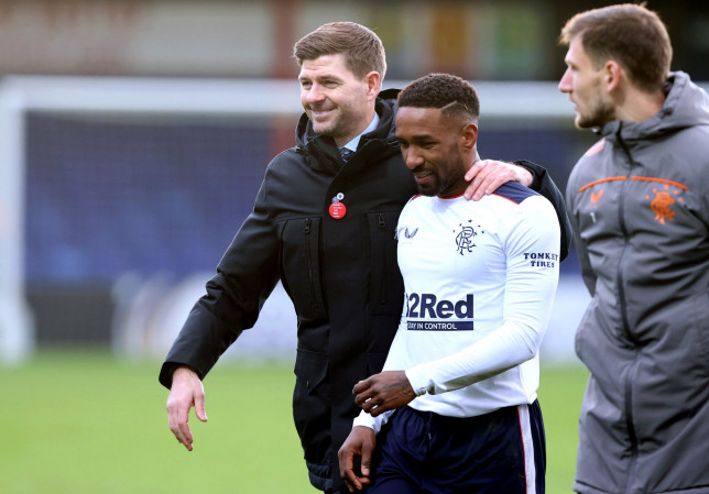 Jermain Defoe tiết lộ Gerrard khao khát được dẫn dắt Liverpool Jermain Defoe tiết lộ Gerrard khao khát được dẫn dắt Liverpool