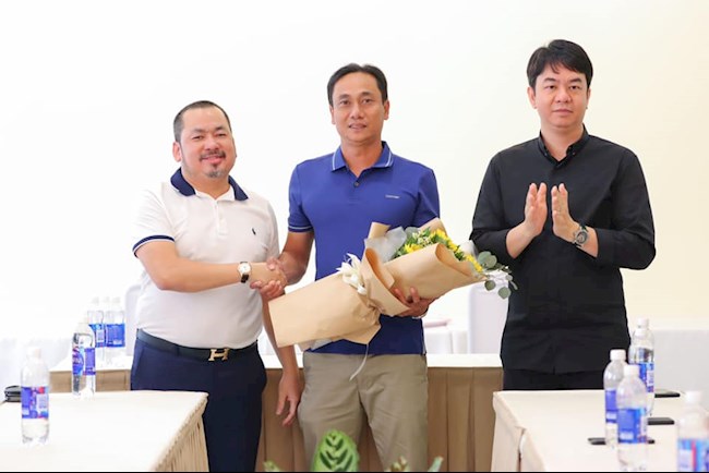 CLB Sài Gòn có tướng mới là HLV Phùng Thanh Phương