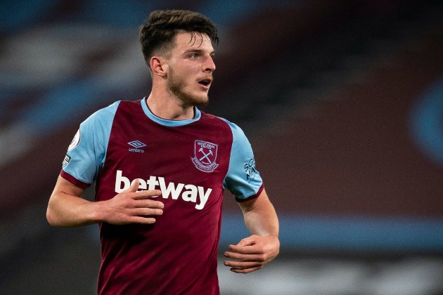 Declan Rice khen ngợi Henderson