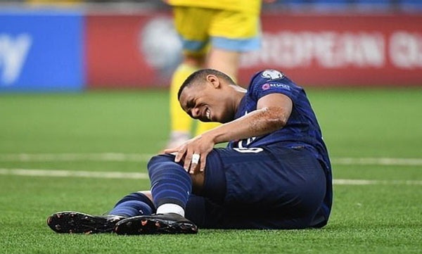 HLV ĐT Pháp nói về chấn thương của Martial