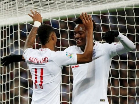 Rashford đánh giá cao Abraham