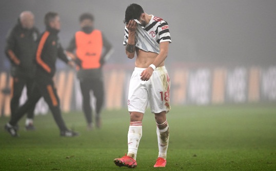 Gary Neville chỉ trích tiền vệ Bruno Fernandes hình ảnh