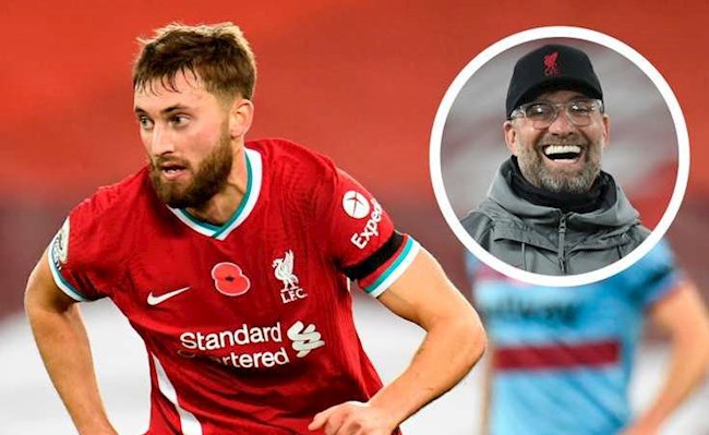 Từ ra rìa đến thay thế Van Dijk, Nat Phillips chia sẻ sự tình hình ảnh