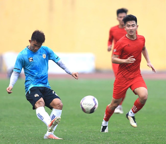 Văn Quyết có cú đúp trong trận CLB Hà Nội 5-0 Phú Thọ hình ảnh Văn Quyết có cú đúp trong trận CLB Hà Nội 5-0 Phú Thọ hình ảnh