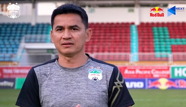 Kiatisuk: HAGL chưa đạt 100% phong độ