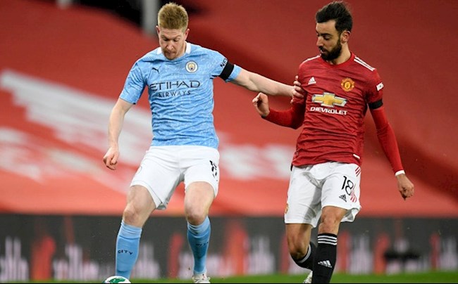 Michael Owen nói về trận derby Manchester