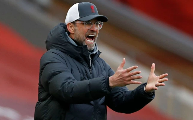 Carragher chỉ trích Liverpool sau trận thua Fulham hình ảnh Carragher chỉ trích Liverpool sau trận thua Fulham hình ảnh