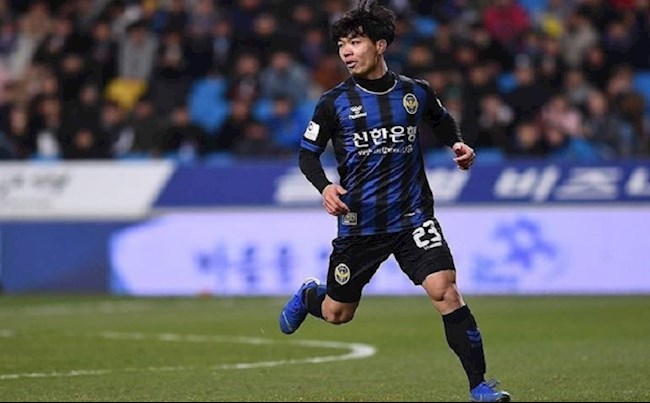 Ngày này năm xưa Công Phượng lần đầu ra sân tại K-League hình ảnh