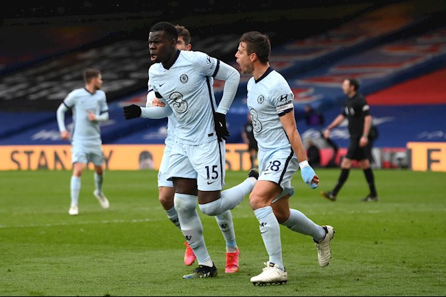 Trung vệ Kurt Zouma Trung vệ Kurt Zouma