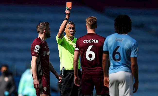 Man City vs Leeds Liam Cooper the do