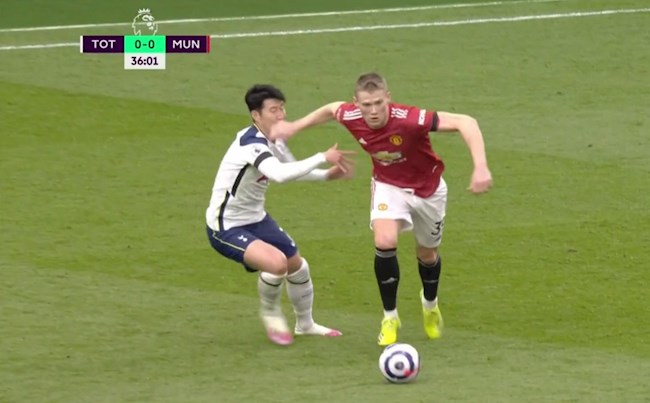 Son Heung Min vs McTominay Son Heung Min vs McTominay