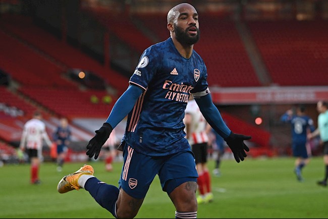 Lacazette mở tỷ số cho Arsenal