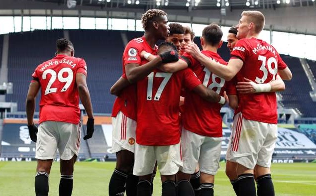 Fred nói gì sau khi ghi bàn thắng bất ngờ để giải cứu MU?