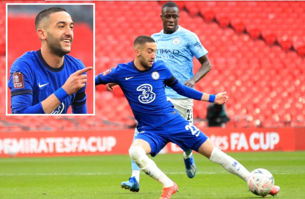 Hakim Ziyech ghi bàn thắng duy nhất của trận đấu