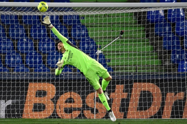 Thibaut Courtois nói về trận hòa Getafe