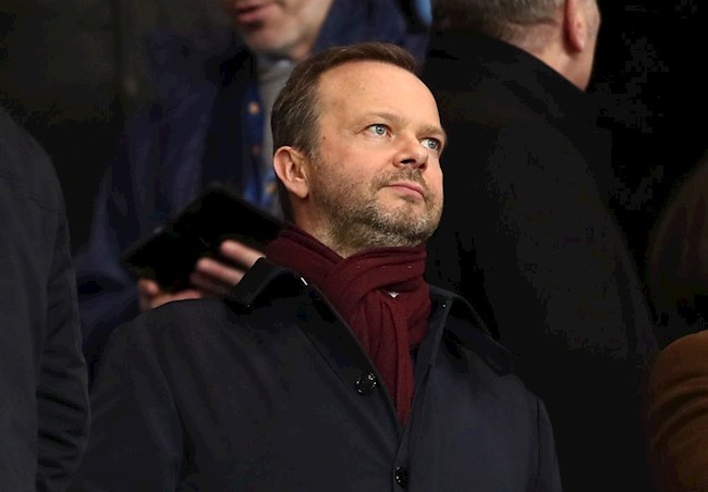 Ed Woodward: Hai thái cực ở một con người