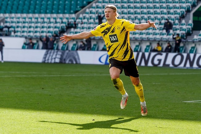 Wolfsburg 0-2 Dortmund Wolfsburg 0-2 Dortmund