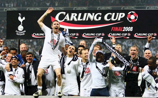 Danh hiệu cuối cùng của Tottenham vào năm 2008