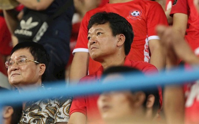 Chủ tịch CLB Hải Phòng, ông Văn Trần Hoàn