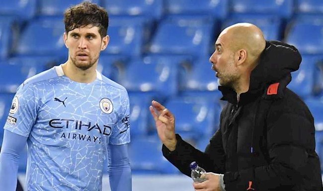 Guardiola va Stones