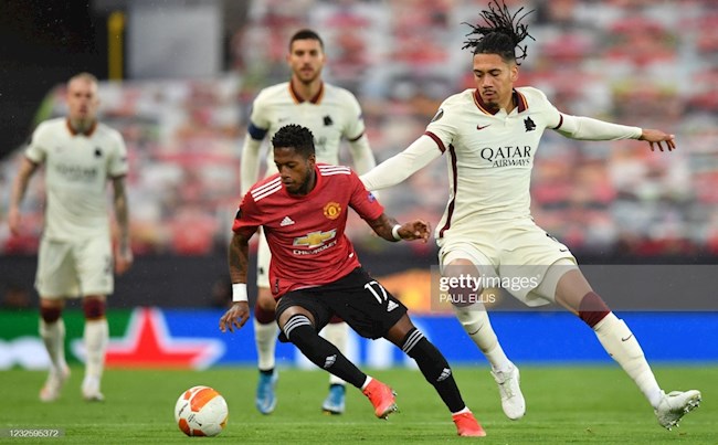 Smalling và màn chạm trán với United