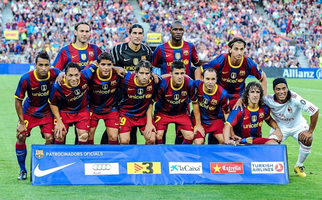 Smalling được so sánh với Ronaldinho