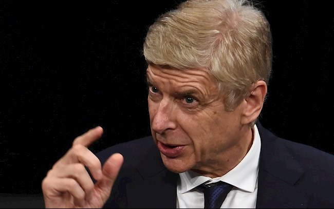 Arsene Wenger: Người nghiện việc và cuộc sống chưa từng tách rời trái bóng