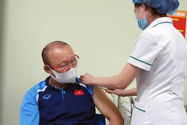 HLV Park Hang Seo đã được tiêm vắc xin Covid-19 hình ảnh