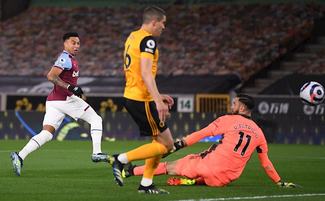 Lingard vs Wolves