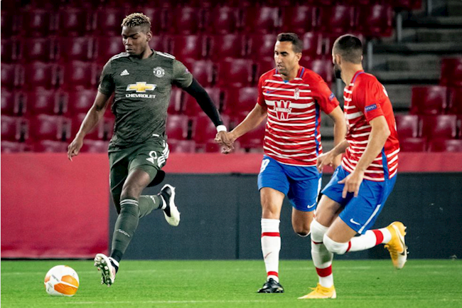 MU gặp khá nhiều khó khăn trong nửa đầu hiệp 1 do lối chơi phòng ngự của đội chủ nhà
