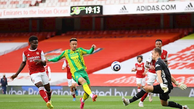 Saka có 18 pha kiến tạo từ khi ra mắt Arsenal