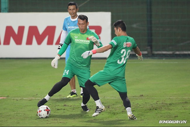 Bùi Tấn Trường ĐT Việt Nam