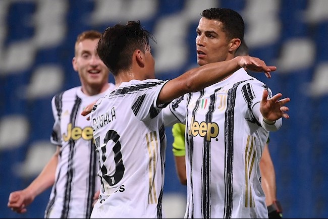 Ronaldo và Dybala cán mốc ấn tượng sau chiến thắng trước Sassuolo