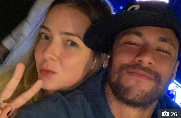 Top 10 người tình nóng bỏng và hấp dẫn của Neymar vợ của neymar
