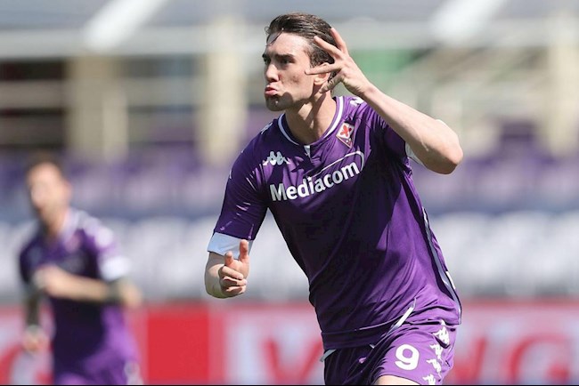 MU đưa Dusan Vlahovic vào tầm ngắm