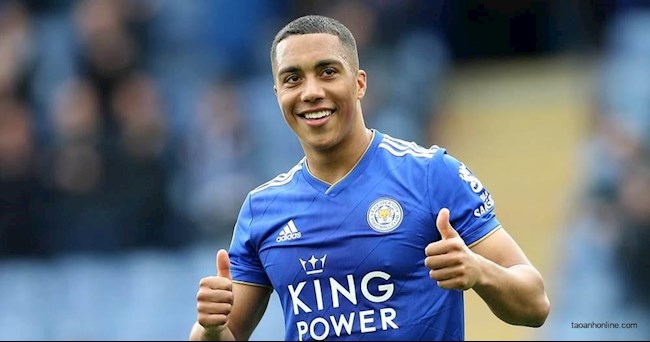 Youri Tielemans được vinh danh ở Leicester