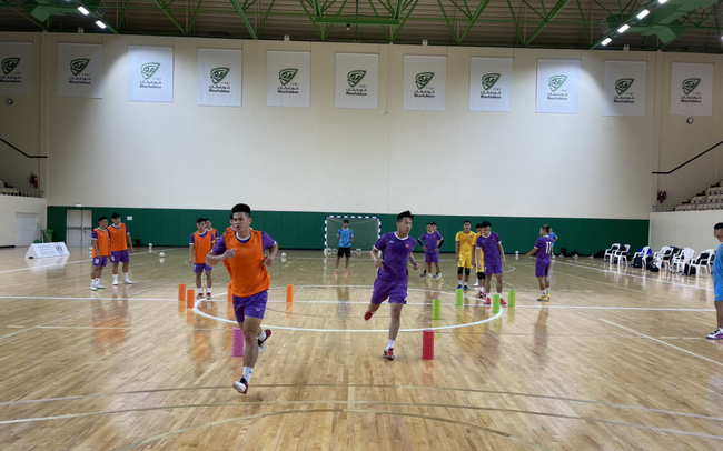 Xem trực tiếp ĐT Futsal Việt Nam thi đấu 2 trận play-off ở đâu? viet nam li bang