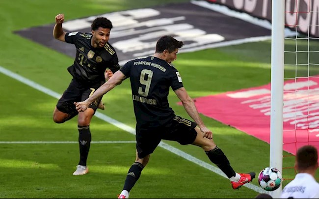 Bayern Munich 5-2 Augsburg