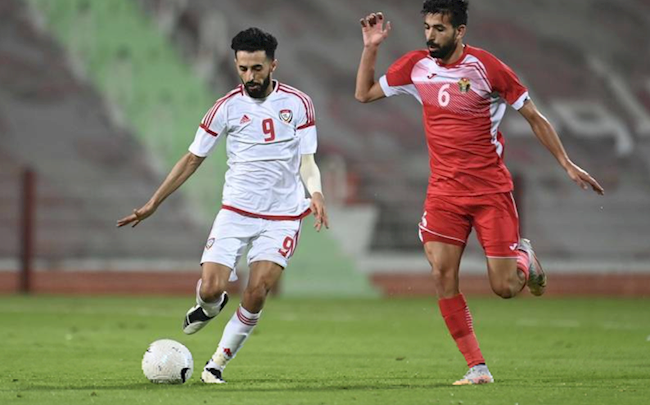 UAE hủy diệt đối thủ Jordan