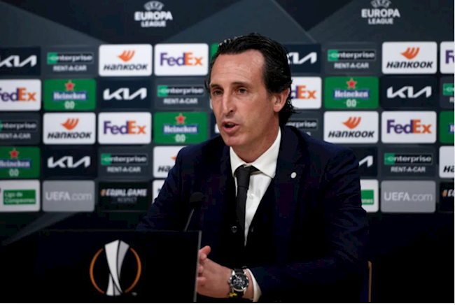 HLV Unai Emery và các cầu thủ Villarreal trả lời phỏng vấn trước trận