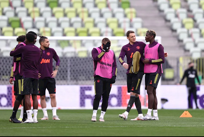 Các cầu thủ MU tập luyện trước trận chung kết