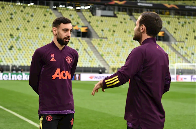 Các cầu thủ MU tập luyện trước trận chung kết