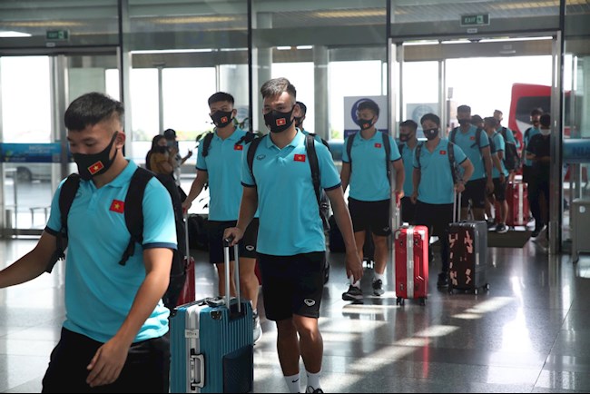 Bamboo Airways bay thẳng đưa đội tuyển Việt Nam sang UAE hình ảnh Bamboo Airways bay thẳng đưa đội tuyển Việt Nam sang UAE hình ảnh