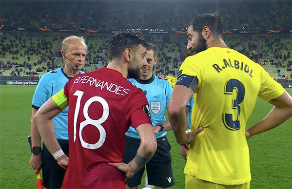 Bruno Fernandes bị chỉ trích vì nhường quyền đá penalty trước cho Villarreal