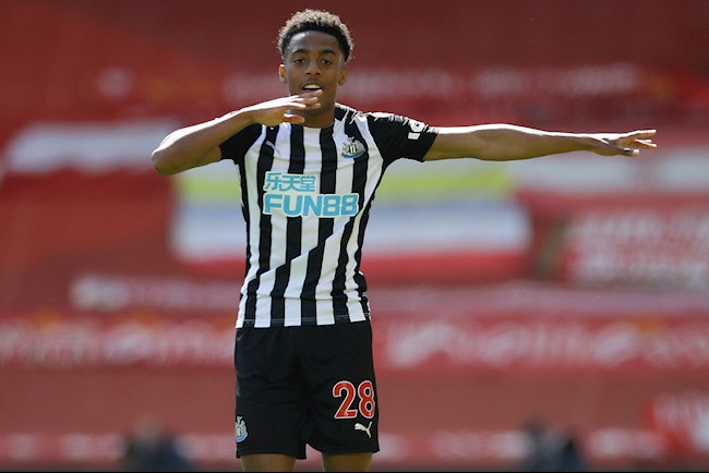 Joe Willock xuất sắc nhất tháng 5 ở Ngoại hạng Anh Joe Willock xuất sắc nhất tháng 5 ở Ngoại hạng Anh