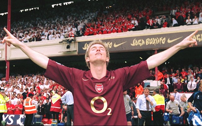 Alexander Hleb: Khi tiếc nuối là nỗi đau biết thở